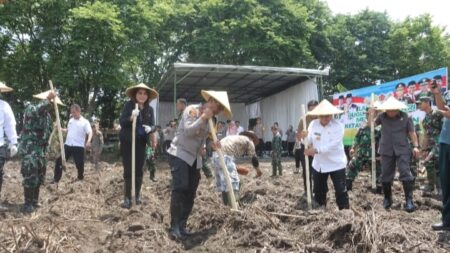 Polres Mojokerto Luncurkan Gugus Tugas Polri Foto BeritaJatim.com