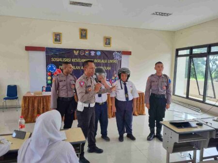 Pemkot Kediri Ajak Pelajar Manfaatkan Bus Sekolah Foto BeritaJatim.com