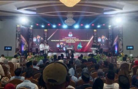 Ide Program Pelayanan Publik Jadi Pembuka Debat Publik Kedua Pilkada Pamekasan