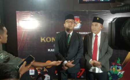 Tingkatkan Pelayanan Publik, Paslon BERBAKTI Paparkan Program ‘Pamekasan Gesit’ foto beritajatim