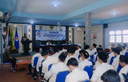 Yudisium 340 Mahasiswa IAI Al-Khairat Pamekasan, Rektor: Jadilah Orang yang Bermanfaat Foto BeritaJatim.com