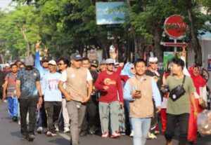 Cabup KHARISMA Ajak Warga Wujudkan Pilkada Pamekasan Aman, Damai dan Kondusif Foto BeritaJatim.com