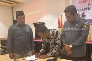 Pilkada Pamekasan, Kades dan Lurah Sepakat Jaga Netralitas Foto BeritaJatim.com