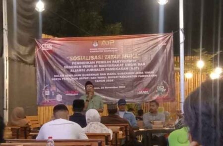 KPU Pamekasan Ingatkan Masyarakat Tidak Anti Politik Foto BeritaJatim.com