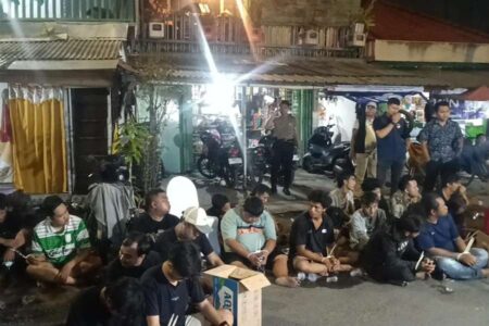 Polisi Kembali Gerebek 2 Bandar Narkoba di Jalan Kunti Surabaya Foto BeritaJatim.com