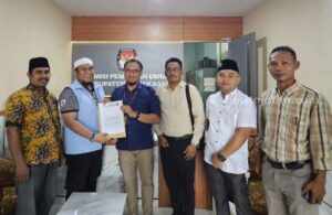 Dukung Paslon Pilkada Pamekasan, Tim KHARISMA Laporan Ketua PPS Bandaran Foto BeritaJatim.com