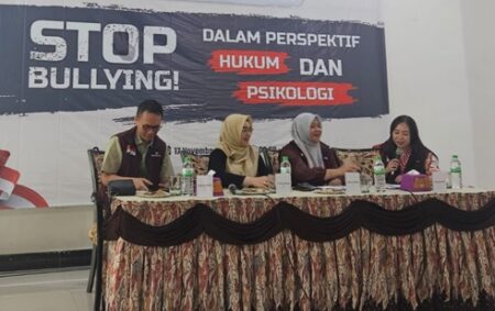 Stop Bullying, Ini Pandangan Ubaya dari Perspektif Hukum dan Psikologi Foto BeritaJatim.com