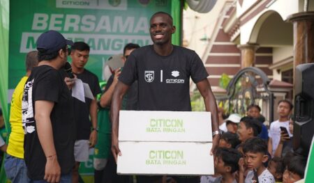 Citicon dan Persebaya Bangun Fasilitas Umum di Bibis Tama Surabaya Foto BeritaJatim.com