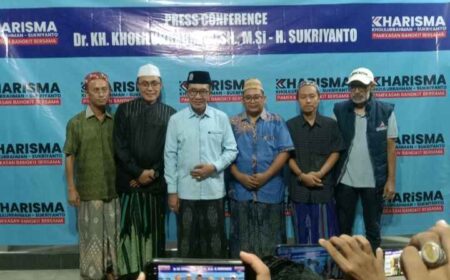 Paslon KHARISMA Deklarasi Menang Pilkada Pamekasan Foto BeritaJatim.com