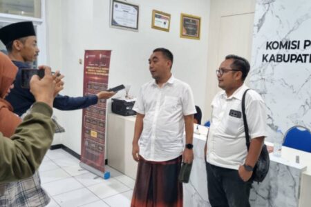 Debat Kedua Pilkada Bojonegoro 2024 Terancam Gagal Lagi, Ini Sebabnya Foto BeritaJatim.com