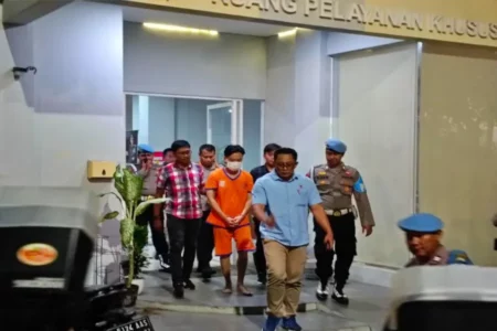 Ivan Sugianto Masuk Sel Polrestabes Bersama Bromocorah Kakap Surabaya Foto BeritaJatim.com