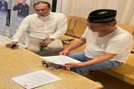 Polisi Temui Saksi Dugaan Penipuan Dengan Terlapor Cawabup Malang Dokter Umar di Lapas Foto BeritaJatim.com
