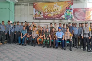 Petugas KPPS dan Linmas Pilwali Kota Malang Dapat Kiriman Vitamin dan Jaminan Kesehatan Foto BeritaJatim.com
