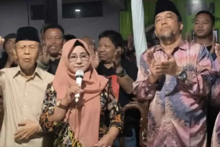 Bunda Nanik-Kang Suyat Deklarasi Menang Pilbup Magetan 2024 Foto BeritaJatim.com