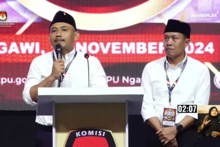 Debat Publik: Ony-Antok Komitmen Tanggulangi Stunting di Ngawi Foto BeritaJatim.com