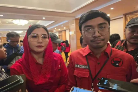 Seno: Bu Risma Sahabat Bu Mega, Harus Menang! Foto BeritaJatim.com