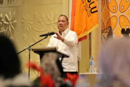 Anggota Bawaslu RI: Tulisan Wartawan Seperti Malaikat Pencabut SK Foto BeritaJatim.com