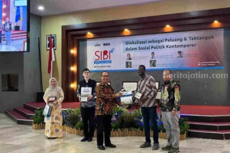 UMM Bahas Glokalisasi Sebagai Peluang dan Tantangan Sosial Politik Kontemporer Foto BeritaJatim.com