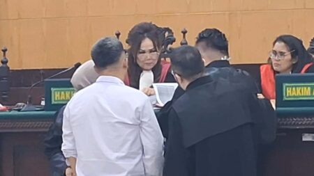 Sidang Penggelapan CV MMA Rp12 miliar, Ahli Perdata Sebut Persoalan Kepemilikan Hak Harus Diselesaikan Secara Keperdataan Foto BeritaJatim.com