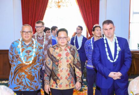 Pj Gubernur Adhy Promosikan Unggulan Pariwisata Jatim ke Kemenlu RI Foto BeritaJatim.com