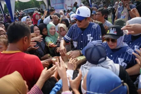 Jelang Coblosan, Yes-Dirham Konsisten Tebarkan Suasana Riang dengan Baragam Game Seru Foto BeritaJatim.com