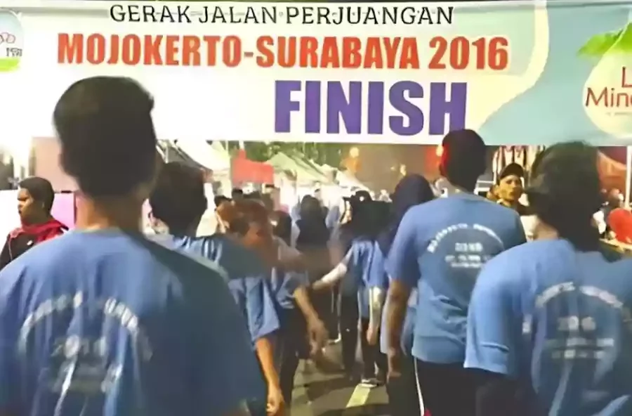 Gerak Jalan Mojokerto-Surabaya 2024: Ini Jadwal, Syarat, dan Cara Daftarnya Foto BeritaJatim.com