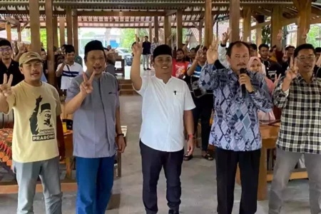 Pesilat Blitar Deklarasi Dukungan ke Paslon Rini-Ghoni, Ini Alasannya