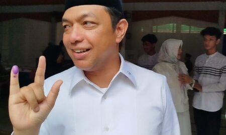 Risma-Gus Hans Unggul Telak di Sejumlah TPS Ponpes Darul Ulum Jombang Foto BeritaJatim.com