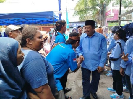Ratusan ‘Wong Cilik’ Semangat Menangkan Warsubi-Salman di Pilkada Jombang Foto BeritaJatim.com