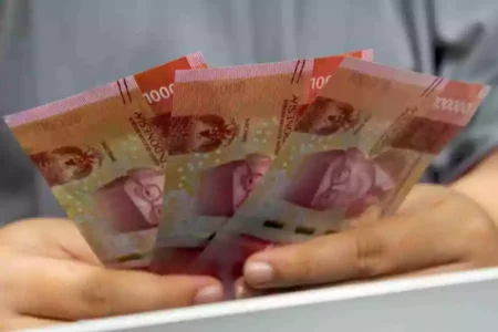 Berapa UMK dan UMP Jawa Timur 2025? Berikut Perhitungannya Foto BeritaJatim.com