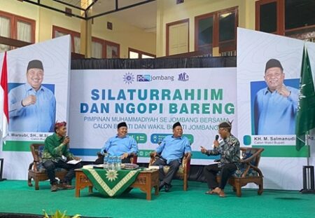 Di Hadapan Warga Muhammadiyah Jombang, Warsubi-Salman Paparkan Program Keumatan foto beritajatim