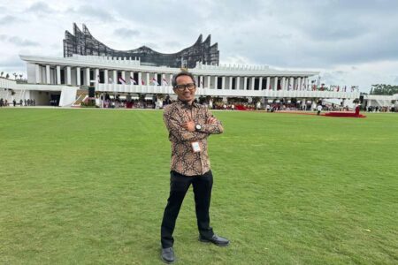 Gus Ubaid Kagum: Amalan Apa yang Dimiliki Pak Sonhaji Penjual Es Teh? Foto BeritaJatim.com