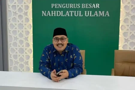 Viral Gus Miftah Hina Pedagang Es Teh, Ini Pesan Gus Fahrur Foto BeritaJatim.com