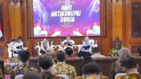 Pj Wali Kota Mojokerto Ajak Maknai Hari Anti Korupsi Dunia sebagai Sebuah Gerakan Moral dan Revolusi Mental Foto BeritaJatim.com