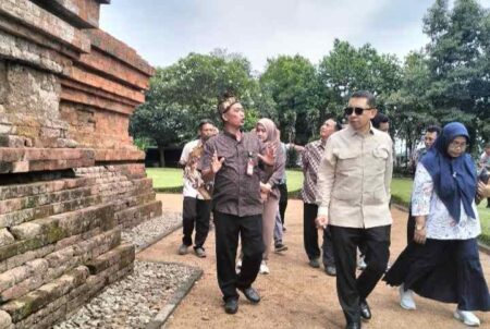Fadli Zon: Kawasan Trowulan Layak Menjadi World Heritage Foto BeritaJatim.com