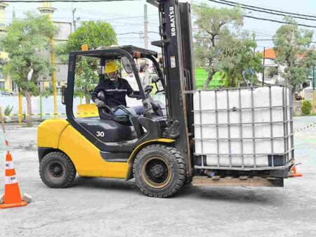 Tekan Pengangguran, Rumah Vokasi Gresik dan PTFI Perkuat SDM Foto BeritaJatim.com