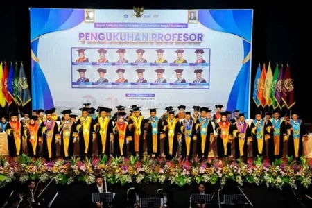 Unesa Tambah 14 Profesor Baru di Akhir Tahun 2024 Foto BeritaJatim.com