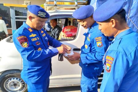 Libur Nataru, Polda Jatim Perkuat Pengamanan Jalur Laut Foto BeritaJatim.com