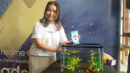 realme C75 Smartphone Rp 2 Jutaan dengan Ketahanan Ekstrem Foto BeritaJatim.com