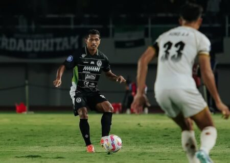 Tragis, Madura United Dibantai PSS Sleman 4 Gol Tanpa Balas Foto BeritaJatim.com