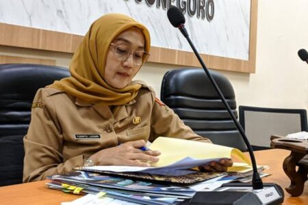 Pendirian Pabrik Etanol-Metanol Masuk Pembahasan Pemkab Bojonegoro Foto BeritaJatim.com