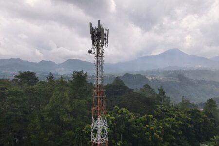 Smartfren Siap Layani Lonjakan Traffic Data Saat Natal dan Tahun Baru Foto BeritaJatim.com