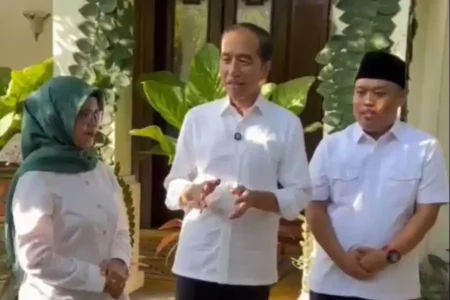 Tim Petahana Mak Rini Buka-Bukaan Tumbang di Pilbup Blitar Foto BeritaJatim.com