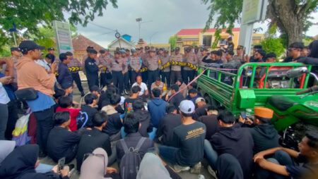 Anggota DPRD Sumenep Terlibat Narkoba, Mahasiswa Tuntut Polres Bongkar Jaringan Foto BeritaJatim.com