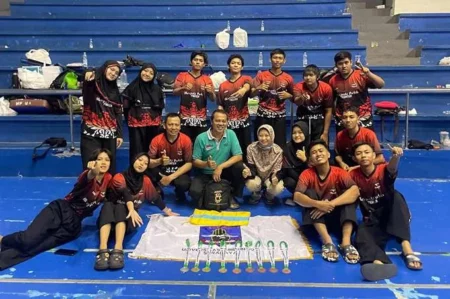 UKM Merpati Putih Unair Borong 10 Medali di Kejuaraan Pencak Silat Magelang Foto BeritaJatim.com