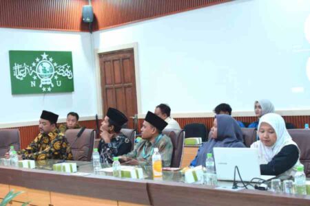 Unisda Lamongan Gelar Kuliah Umum untuk Hadapi Era AI Foto BeritaJatim.com