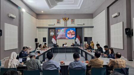 Sosialisasi Izin Tambang Rakyat, Wujud Pemprov Antisipasi Penambang Liar di Jatim Foto BeritaJatim.com