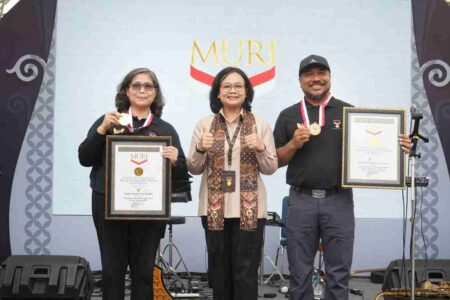 English Massive Kota Kediri Pecahkan 2 Rekor MURI Foto BeritaJatim.com