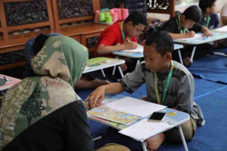 EMAS, Program Gratis Pemkot Kediri yang Kini Tercatat pada MURI Foto BeritaJatim.com