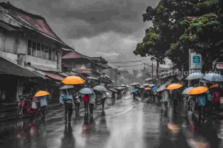 Prediksi Cuaca Malang Raya Sabtu 28 Desember 2024: Hujan Ringan dan Berawan Foto BeritaJatim.com